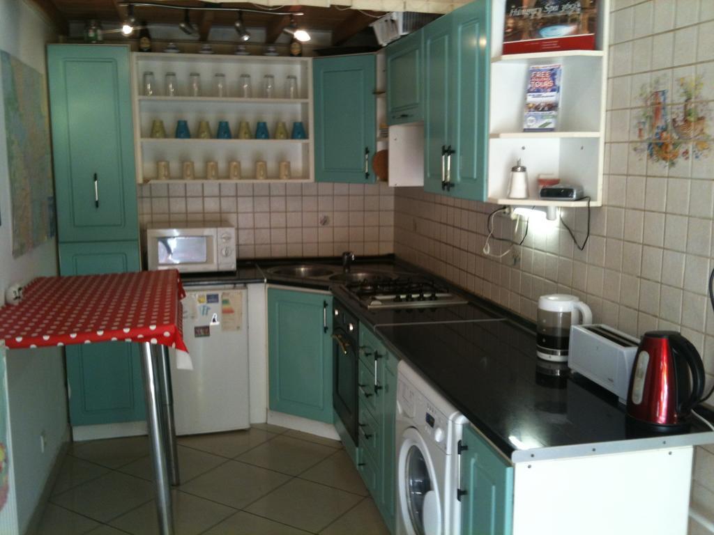 Caterina Private Rooms And Apartments Βουδαπέστη Δωμάτιο φωτογραφία