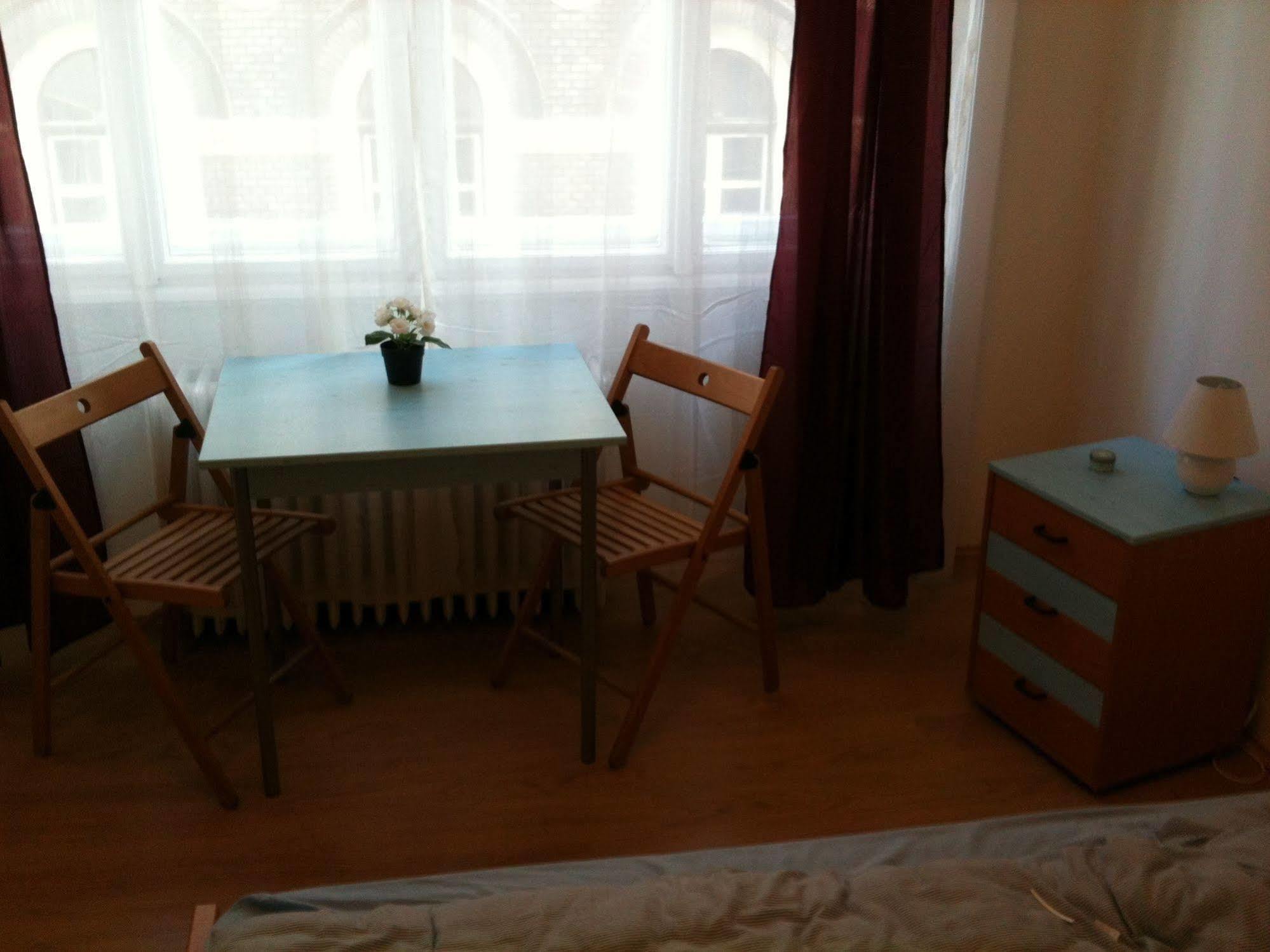 Caterina Private Rooms And Apartments Βουδαπέστη Εξωτερικό φωτογραφία